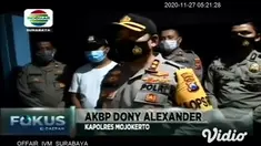 Sebanyak 424 kotak surat suara Pilkada Kabupaten Mojokerto, di gudang logistik KPUD dijaga ketat oleh polisi setempat, dengan senjata lengkap guna mengantisipasi hal-hal yang tidak diinginkan pada penyimpanan surat suara Pilkada 2020.