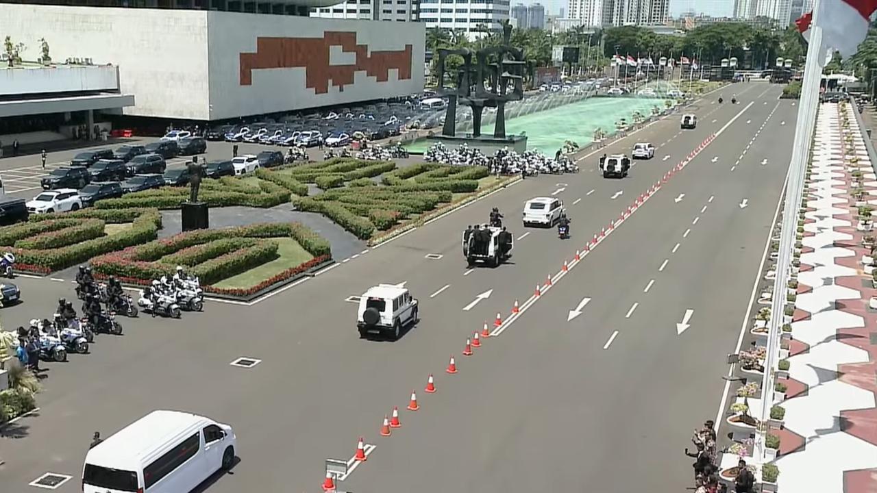 Mobil Maung Garuda yang dinaiki Prabowo Subianto