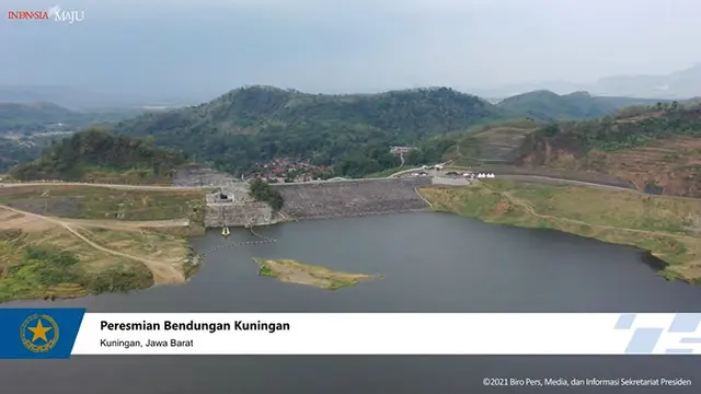 Presiden Joko Widodo (Jokowi) meresmikan Bendungan Kuningan, di Kabupaten Kuningan, Selasa (31/8/2021).