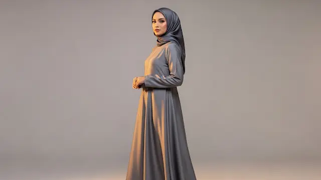Gamis Abu-Abu dengan Potongan A-Line