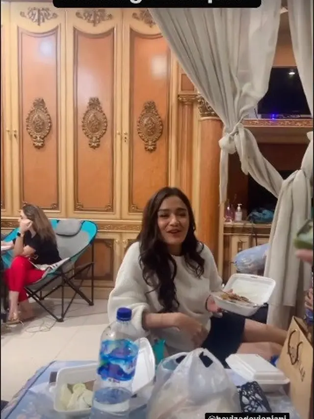 Bintang Mega Series Asmara 2 Dunia Indosiar sahur bareng (Foto: Instagram/@@harrisvriza)
