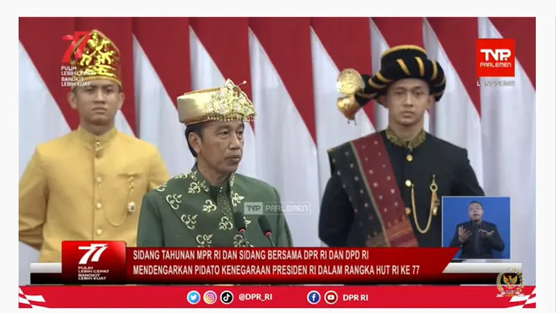 Presiden Jokowi Widodo (Jokowi) saat menghadiri Sidang Tahunan MPR dan Nota Keuangan Presiden 2022. Dok Youtube.