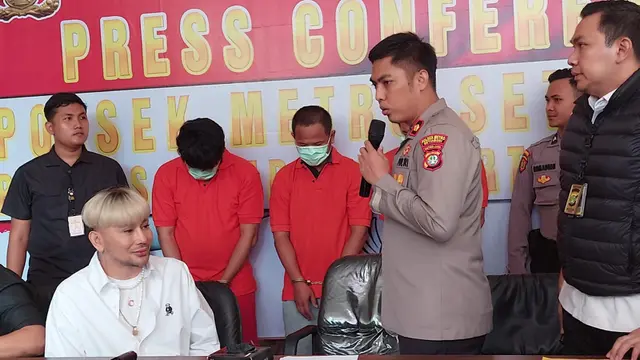 Perasaan Caren Delano campur aduk saat bertemu langsung dengan FS, sopir yang membawa kabur mobil pribadinya.