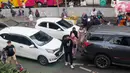 usat perdagangan tekstil terbesar di Asia Tenggara tersebut dibanjiri oleh pengunjung yang ingin berburu pakaian baru saat Lebaran. (Liputan6.com/Angga Yuniar)