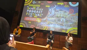 Deddy Corbuzier Ungkap Cara Bikin Orang Betah Dengar Podcast di Era Brain Rot