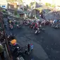Jalan Sultan Agung di Kabupaten Jember, Jawa Timur, ambles parah sepanjang sekitar 94 meter dan lebar 10 meter, Senin (2/3/2020), pukul 04.00 WIB. (Liputan6.com/ Ist/ Dok. BPBD Kab Jember)