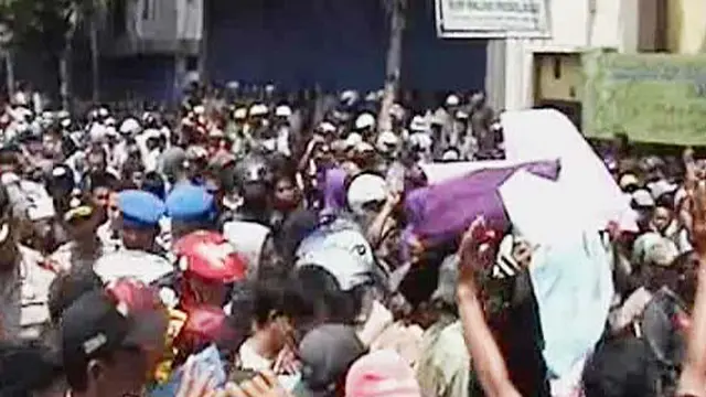Penetapan Hasil Pilkada Probolinggo Ricuh
