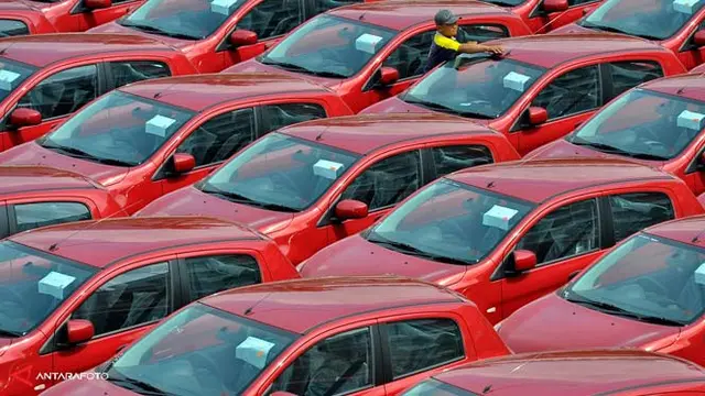 1-multiple-mobil-murah-131224c.jpg