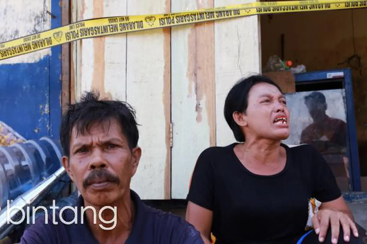 Rumah Digusur, Warga Pasar Ikan Cuma Bisa Menangis Histeris