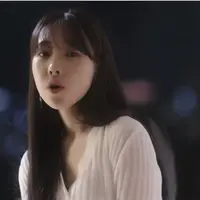 Hayeon, adik kandung Taeyeon SNSD resmi memulai debut solonya. Simak beberapa fakta menarik tentangnya.