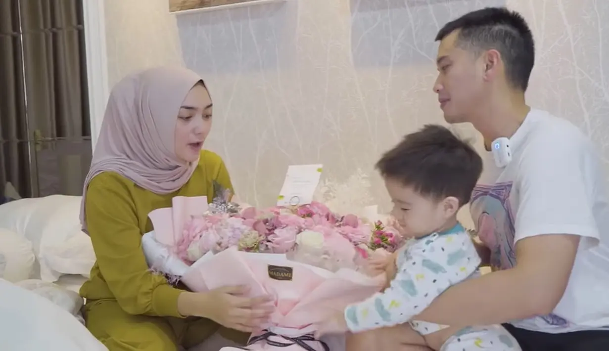 Rizky Aditya dan Citra Kirana (Youtube/Ciky Citra Rezky)