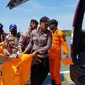 Jasad Brigpol Ivan Bilasman dievakuasi setelah ditemukan meninggal dunia di perairan Kaltara.