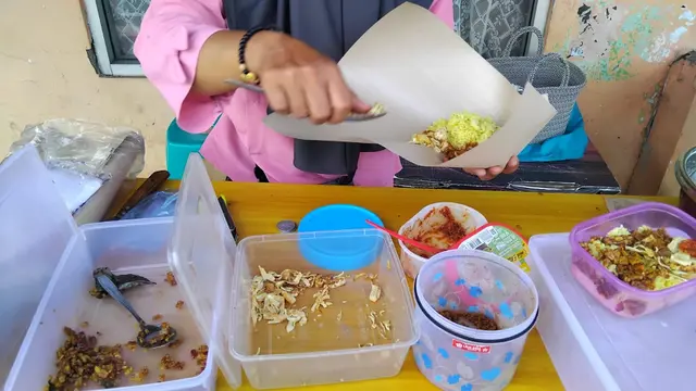 Strategi Penjual Nasi Kuning di Jogja Pertahankan Harga Rp5.000 di Tengah Bahan Pokok Naik