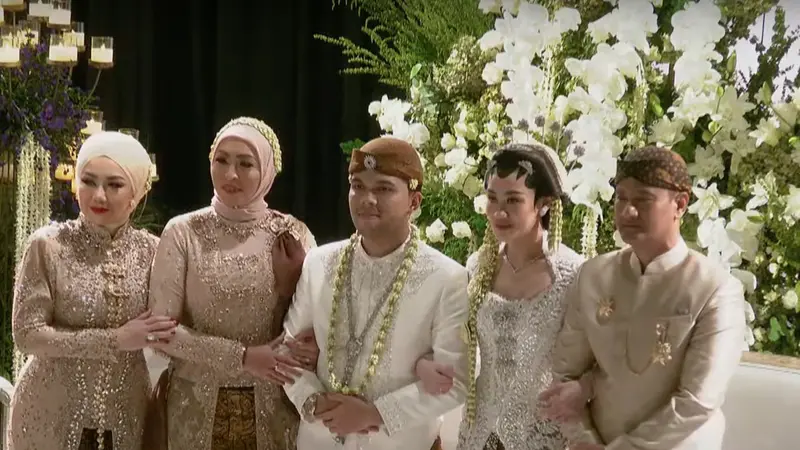 Pernikahan Aaliyah Massaid dan Thariq Halilintar