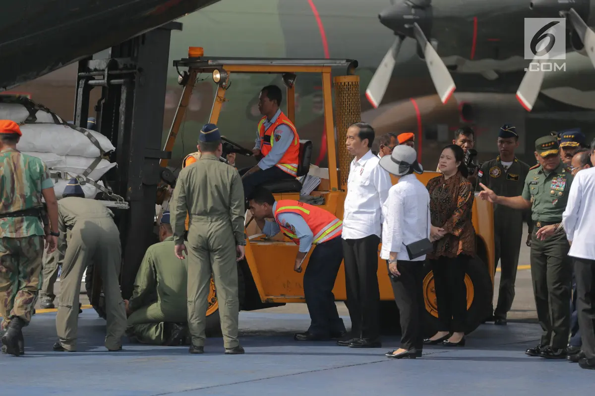 Jokowi Lepas Pengiriman Bantuan untuk Pengungsi Rohingya