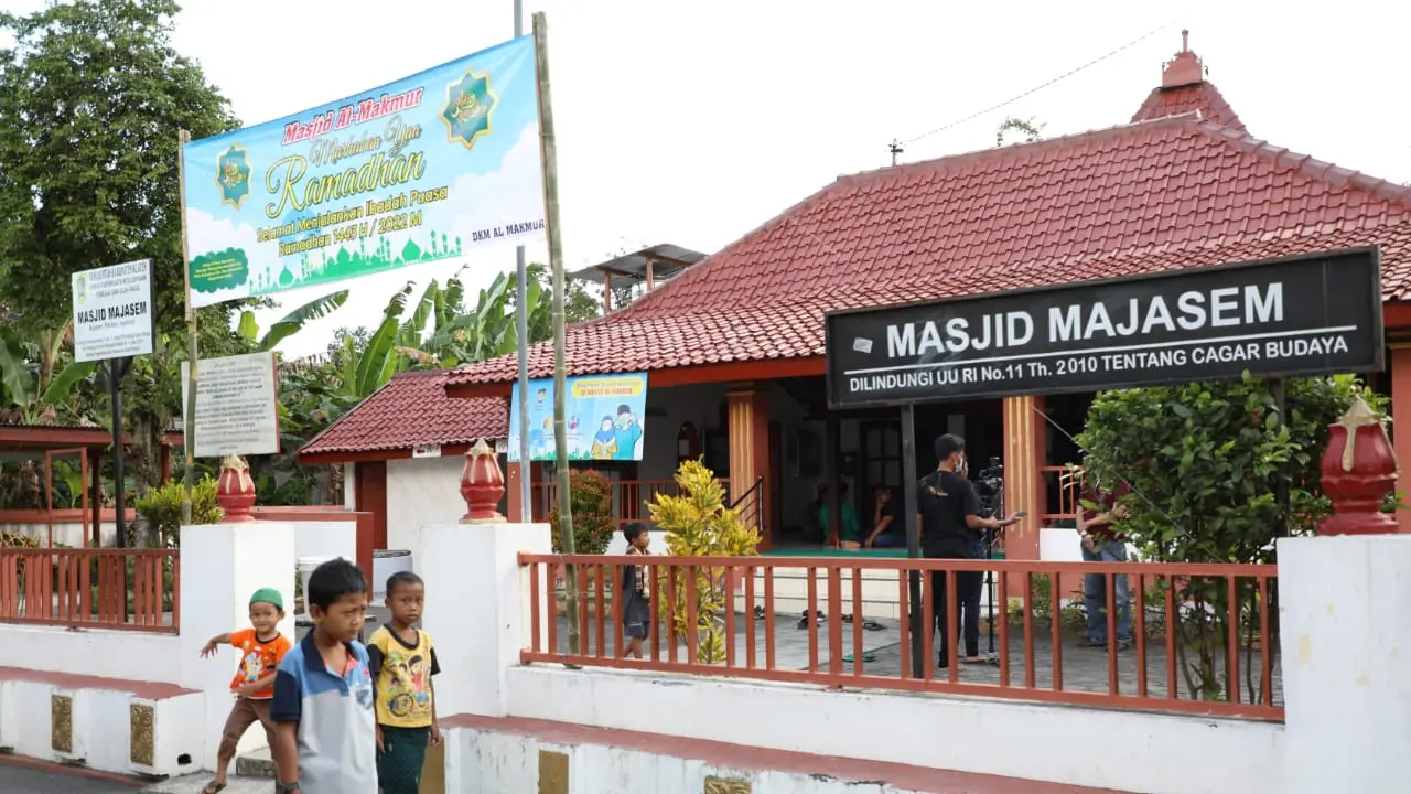 Masjid Majasem