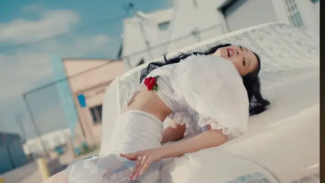 Jennie BLACKPINK rilis single terbarunya, "Mantra" (YouTube/JENNIE)