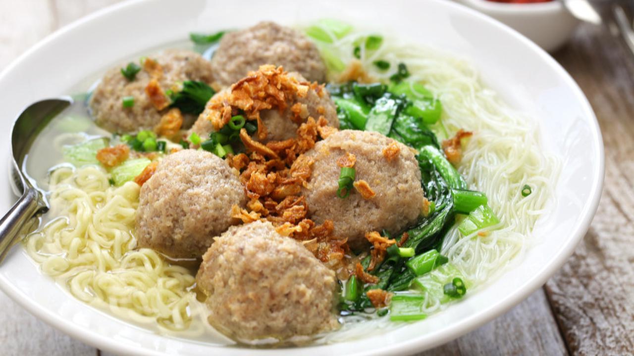 4 Tips Membuat Bakso Sapi yang Enak dan Teksturnya Pas, Cobain Sendiri di Rumah!