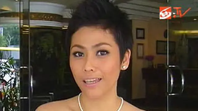 selly-hasan-120901.jpg