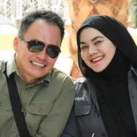 Sarita dan Faisal Harris [foto: instagram/shakillaastari]