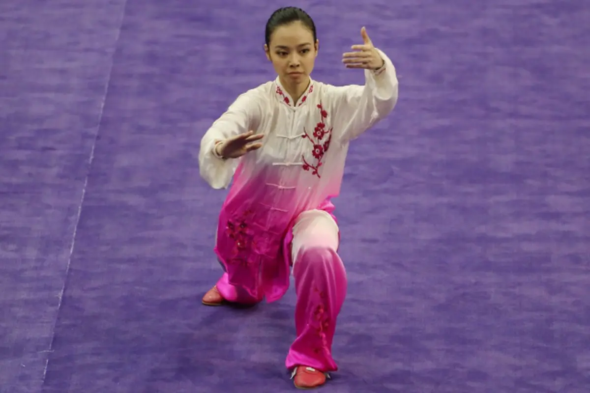 Lindswell Kwok