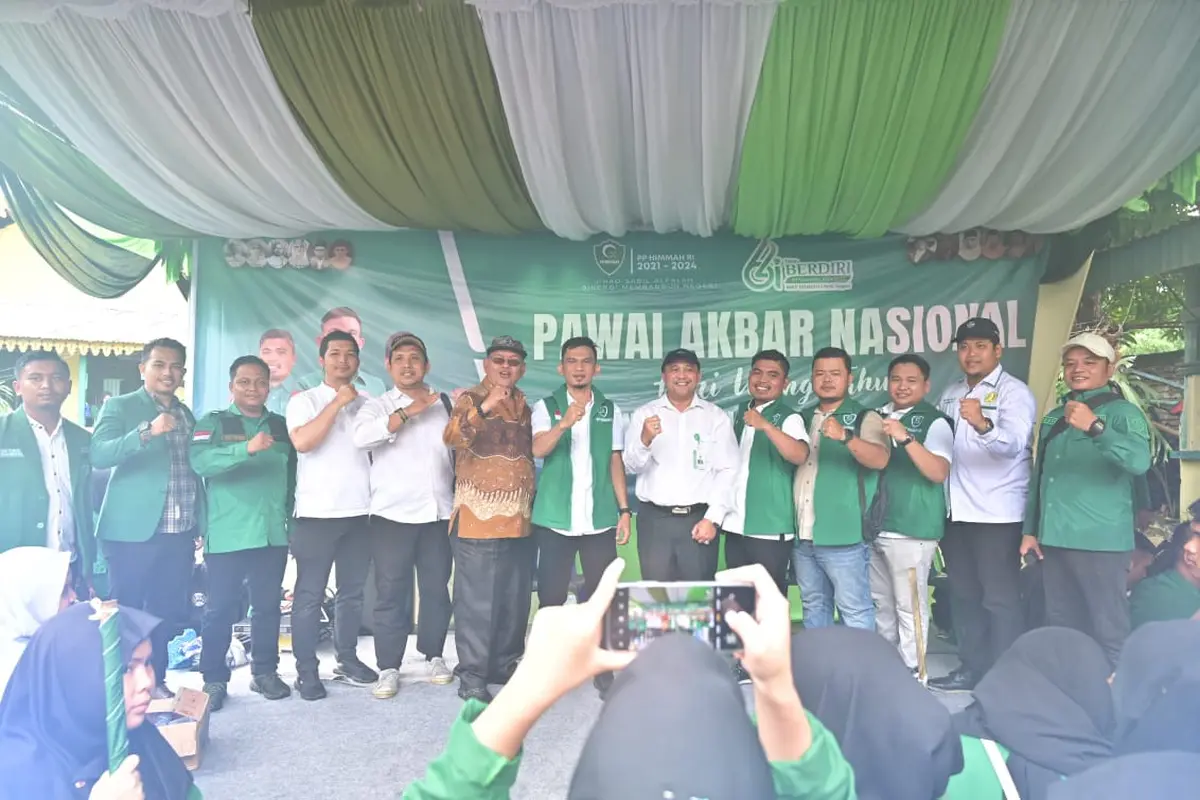 Himpunan Mahasiswa Al Washliyah (HIMMAH) genap berusia 64 tahun. Organisasi yang didirikan 30 November 1959 ini, merayakan miladnya dengan menggelar Pawai Akbar Nasional dari Istana Maimun menuju Makhtab Islam Tapanuli (MIT) atau Museum Al Washliyah di sa