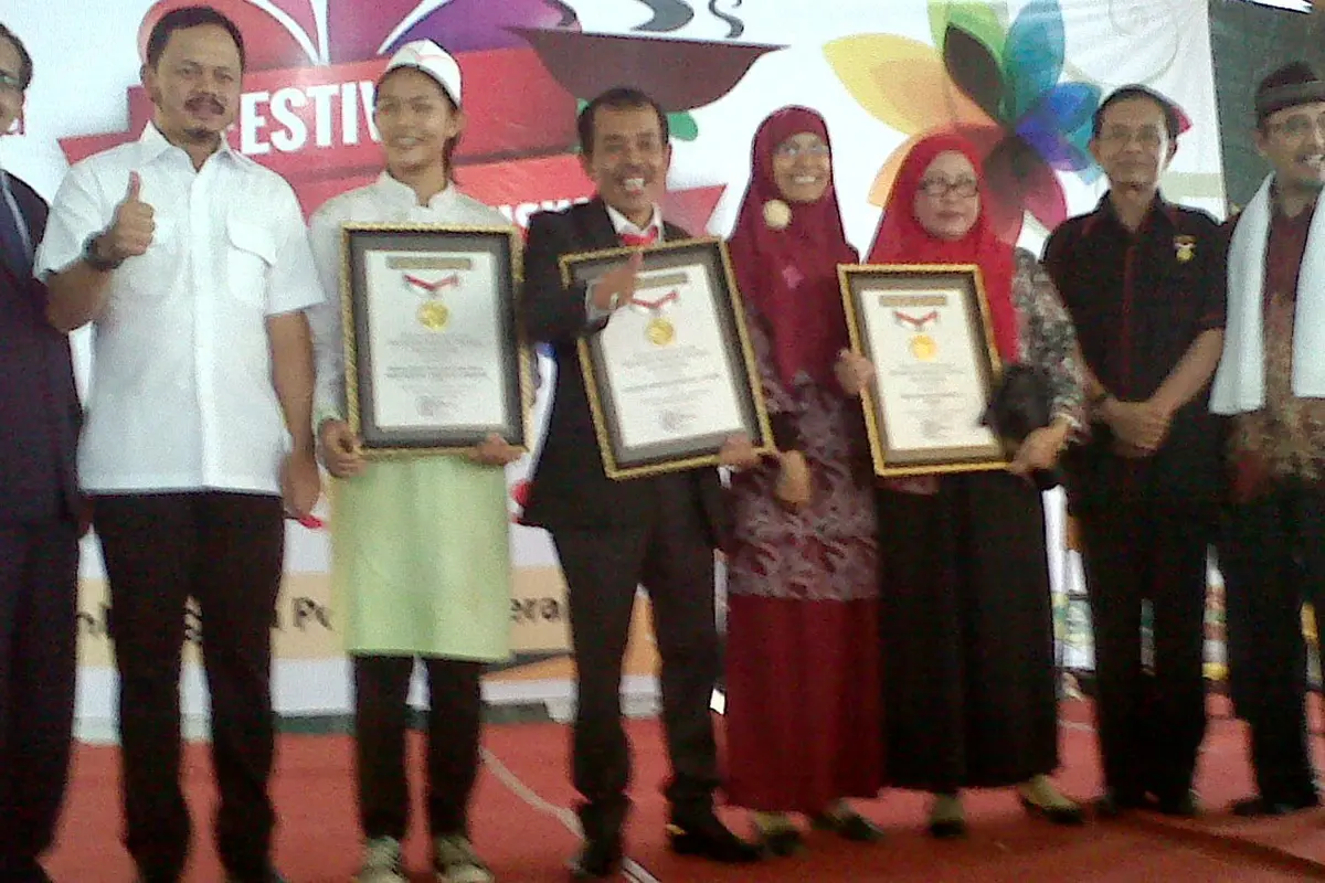 Bogor Centre School - Rekor MURI 1114 2