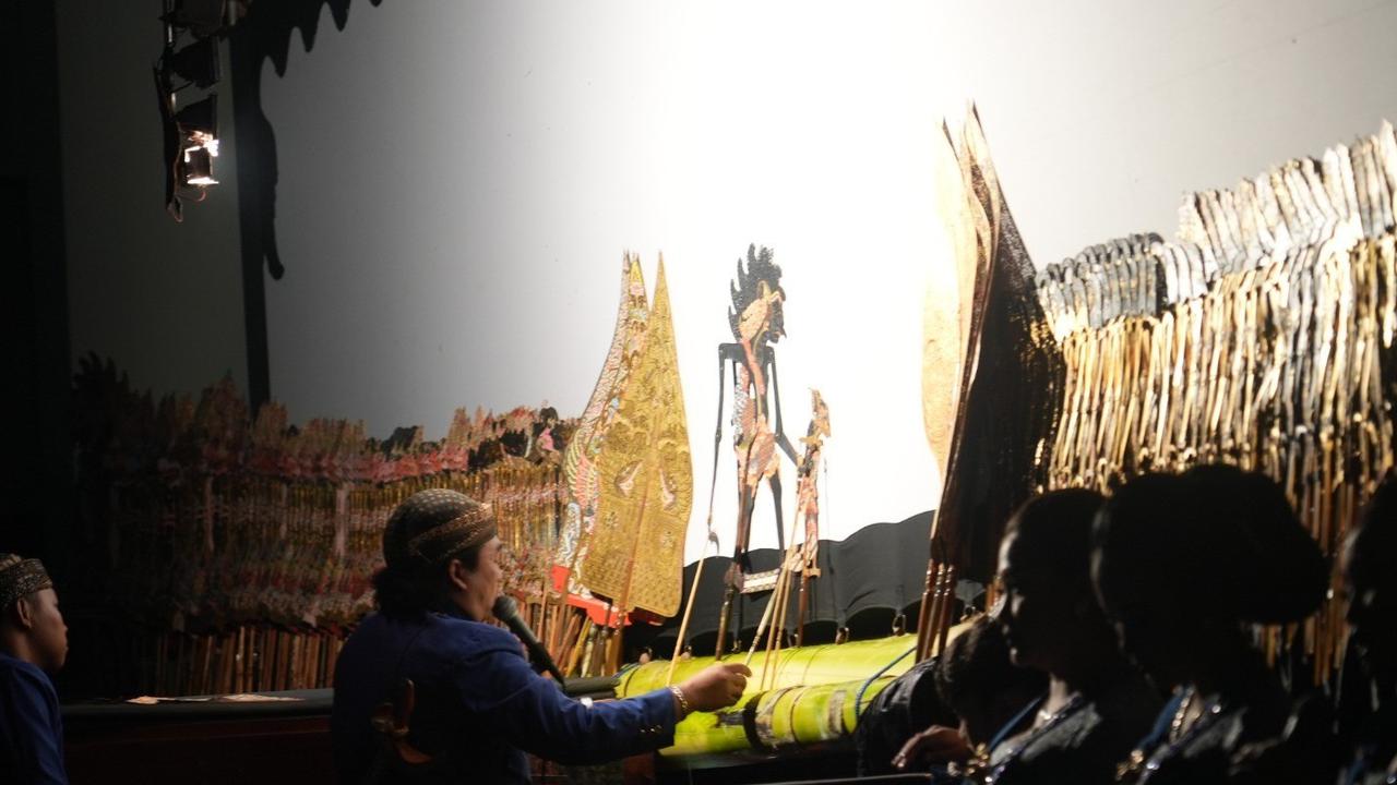 75 Kata Kata Wayang Tentang Cinta yang Menyentuh Hati