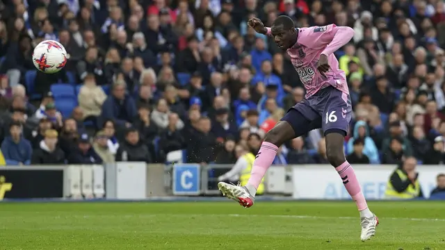 Foto: Begini MU, Cara Everton Bobol Gawang Brighton di Liga Inggris