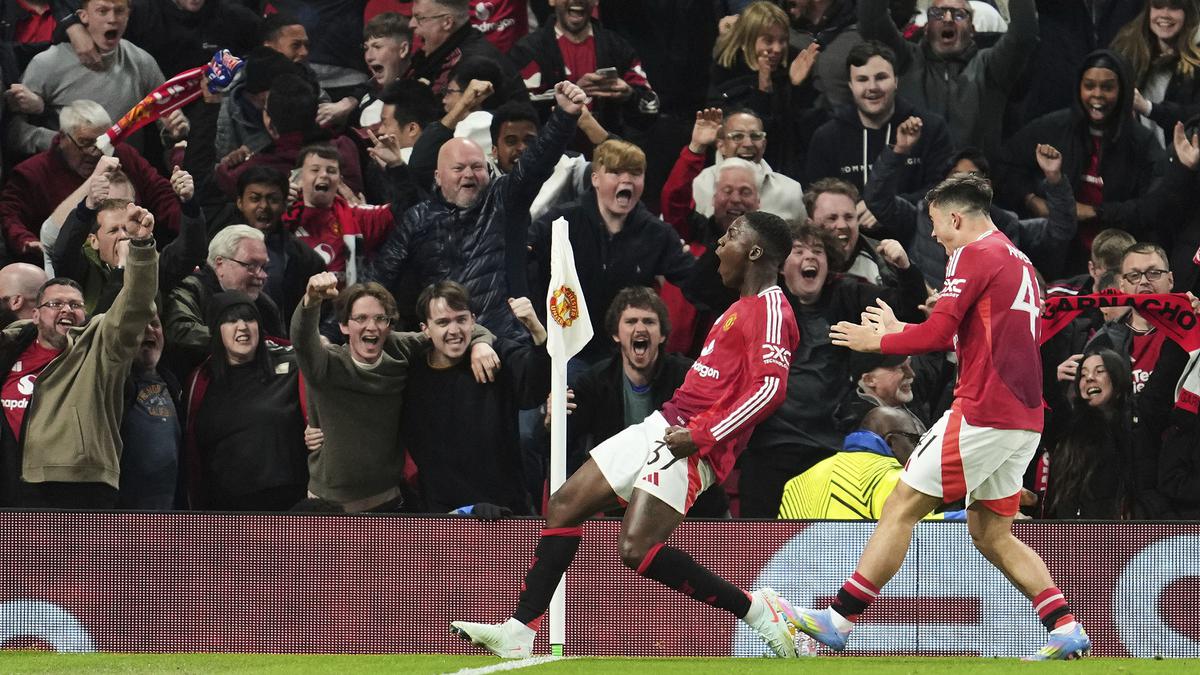 Legenda Manchester United Ramai-Ramai Kritik Striker Setan Merah, Ada yang Sebut Keputusan Aneh