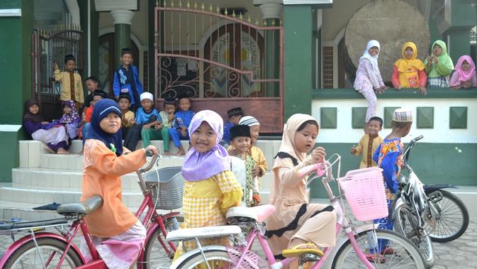 Ilustrasi – Santri TPQ di Kalikudi, Cilacap (Foto tidak ada kaitan dengan berita). (Foto: Liputan6.com/Muhamad Ridlo)