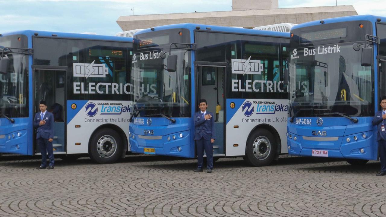 FOTO: Penampakan Ratusan Bus Listrik Baru TransJakarta, Siap Beroperasi Mulai Besok