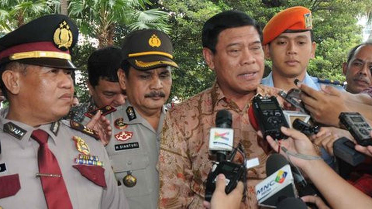 Bakal dicopot Jokowi, Menteri Tedjo tak muncul di kantor