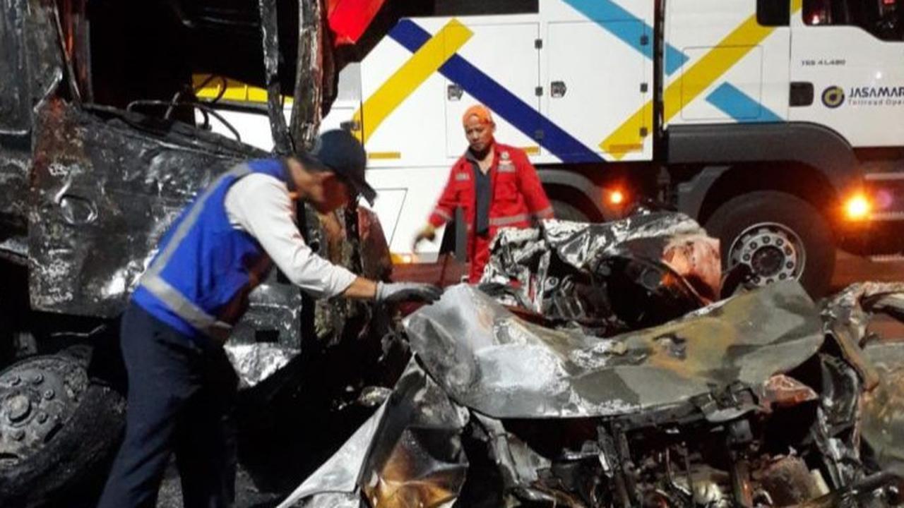 Buntut Kecelakaan Beruntun di Gerbang Tol Ciawi, Kemenhub Panggil Operator Angkutan hingga Pengusaha Air Minum
