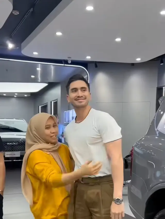Kejutan Mobil Verrell untuk ibu sambung