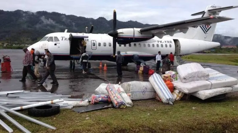 Pesawat di Bandara Oksibil