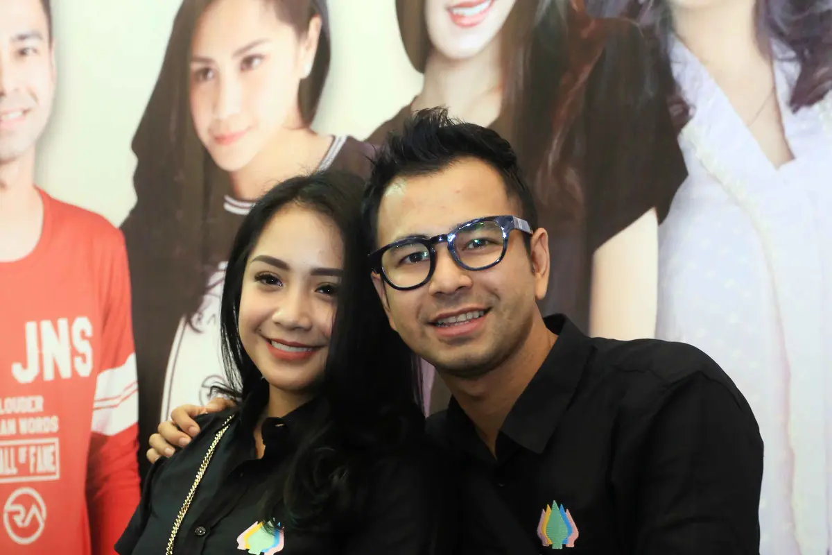 [Bintang] Raffi Ahmad dan Nagita Slavina
