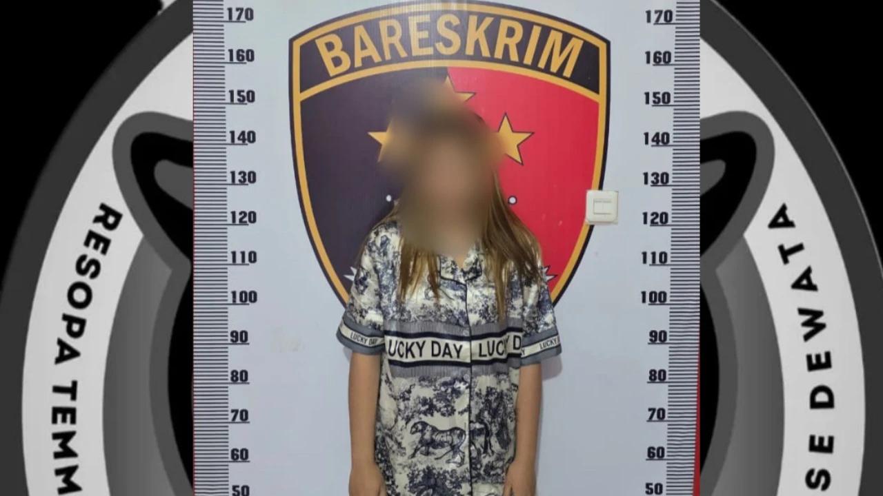 Heboh Wanita Pornoaksi Sambil Live TikTok, Dapat Rp300 Ribu dari Saweran Penonton