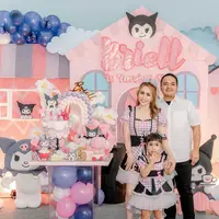 Anak pertama Momo Geisha dan Nicola Reza Samudra, Sheenagabriella atau Briell baru saja berulang tahun yang ke-5.  [@therealmomogeisha]