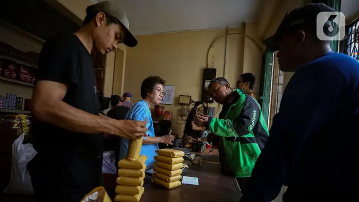 Eksistensi Bis Kota Ditengah Gempuran Kopi Kemasan Sekali Seduh