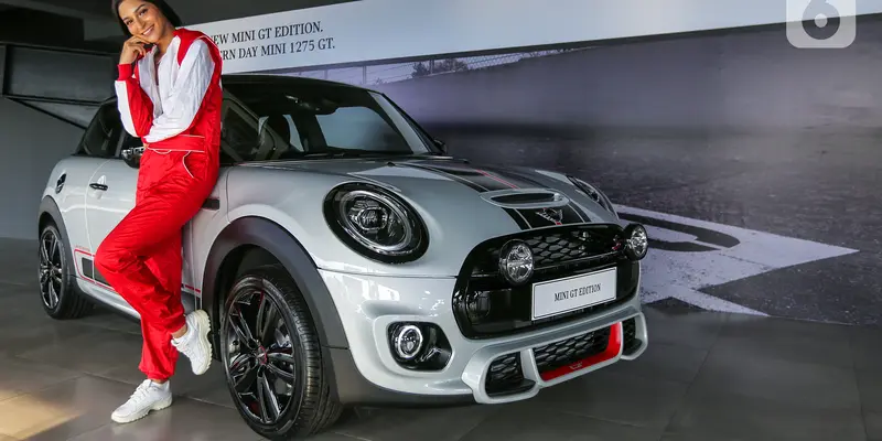 MINI Indonesia memperkenalkan MINI GT Edition yang terinspirasi oleh kesuksesan Mini 1275 GT yang lahir pada tahun 1969.