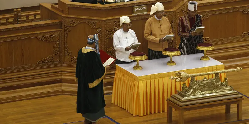 20160330-Htin Kyaw Dilantik Sebagai Presiden Sipil Pertama Myanmar-Myanmar