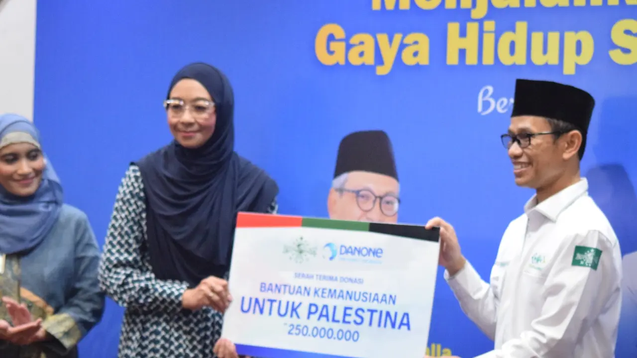 Imam Besar Masjid Istiqlal, Nasarudin Umar menjelaskan bahwa perbuatan baik yang akan dilakukan pribadi atau institusi ingin memberikan bantuan langsung ke Palestina, jangan dihentikan.