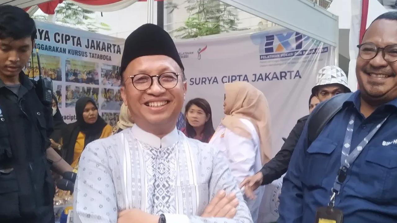 "Caregiver atau nurse (perawat) itu adalah gaji mereka sudah di atas Rp 20 juta. Di jepang, di Korea juga sama, di Kuwait pun juga sama," kata dia.