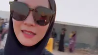 Zaskia Adya Mecca Kunjungi Kamp Pengungsi di Yordania, Berikan Senyum untuk Anak-Anak Palestina