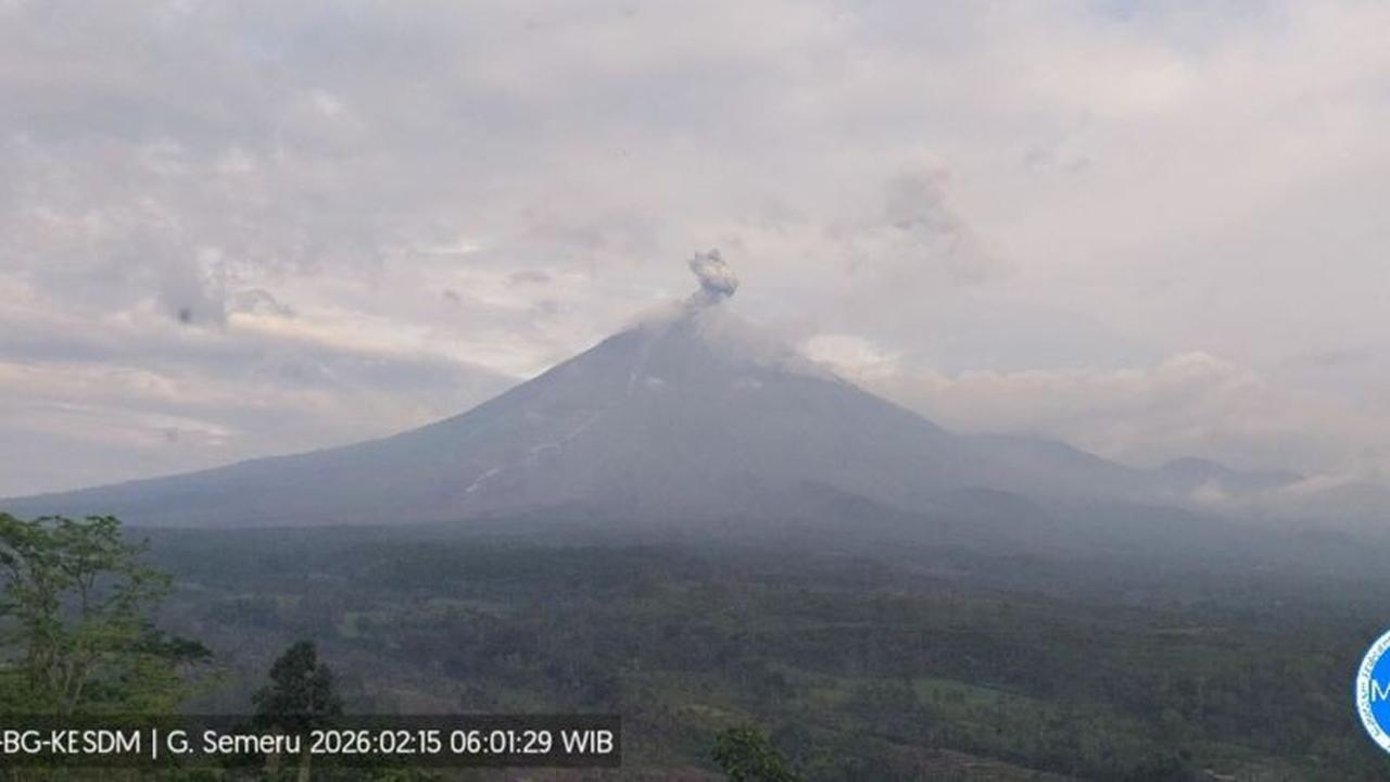 Badan Geologi: Aktivitas Vulkanik Gunung Semeru Masih Tinggi, Warga Diminta Waspada