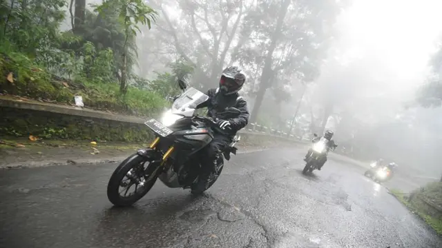 Honda CB150X