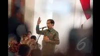 Presiden Joko Widodo memberikan pengarahan pada rapat koordinasi dengan bupati  se-Sulawesi dan Papua di Istana Bogor, Jawa Barat, Kamis (29/1/2015). (Liputan6.com/Faizal Fanani)