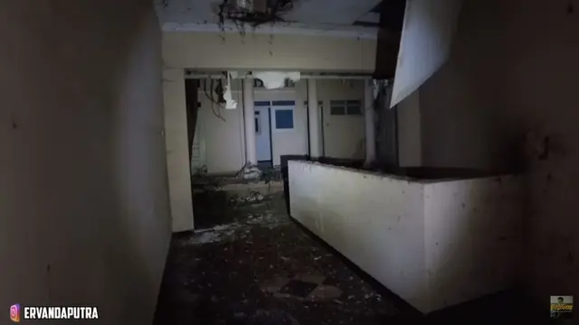 7 Potret Rumah Suzzanna yang Terbengkalai 10 Tahun, Seram Bikin Merinding