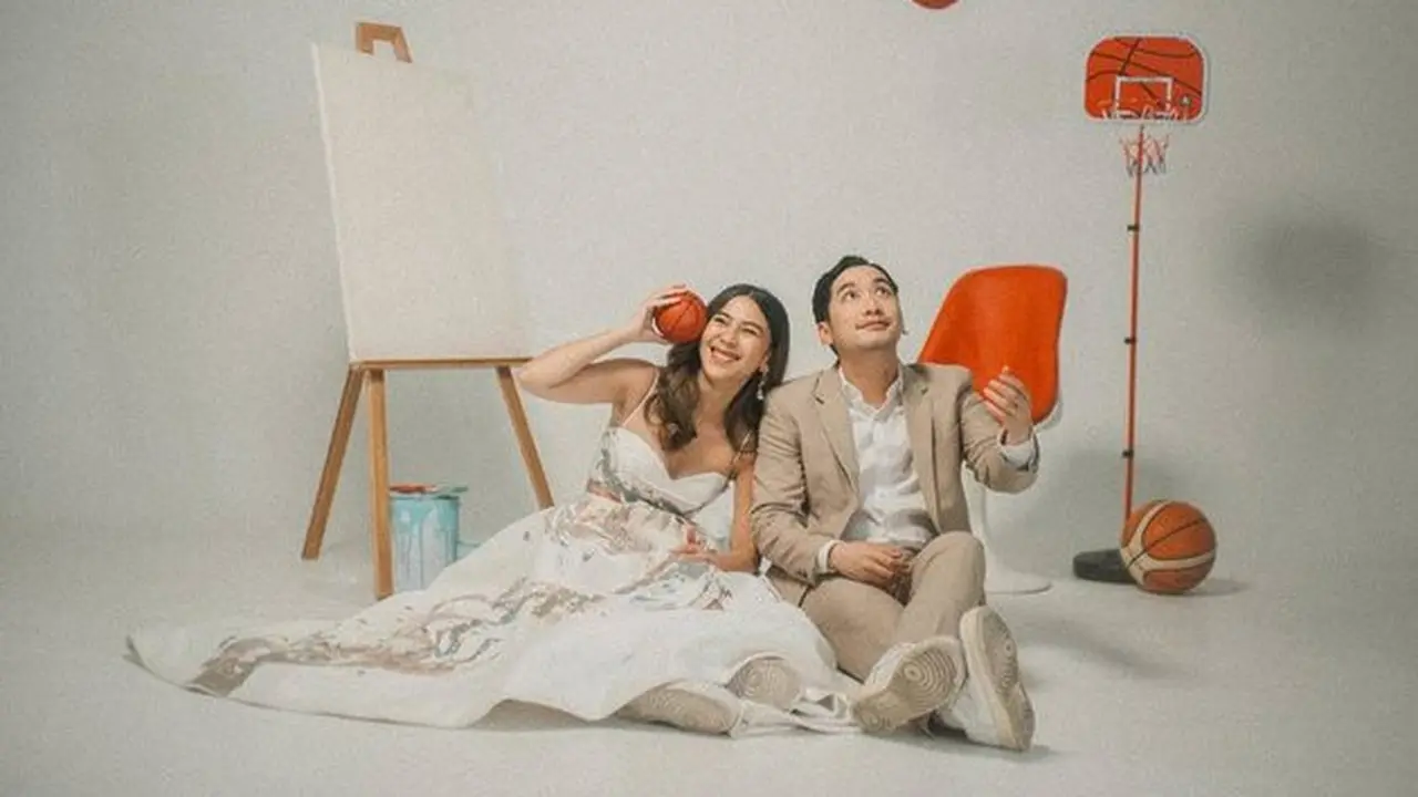 [Fimela] Adinda Thomas dan Raka Akmal